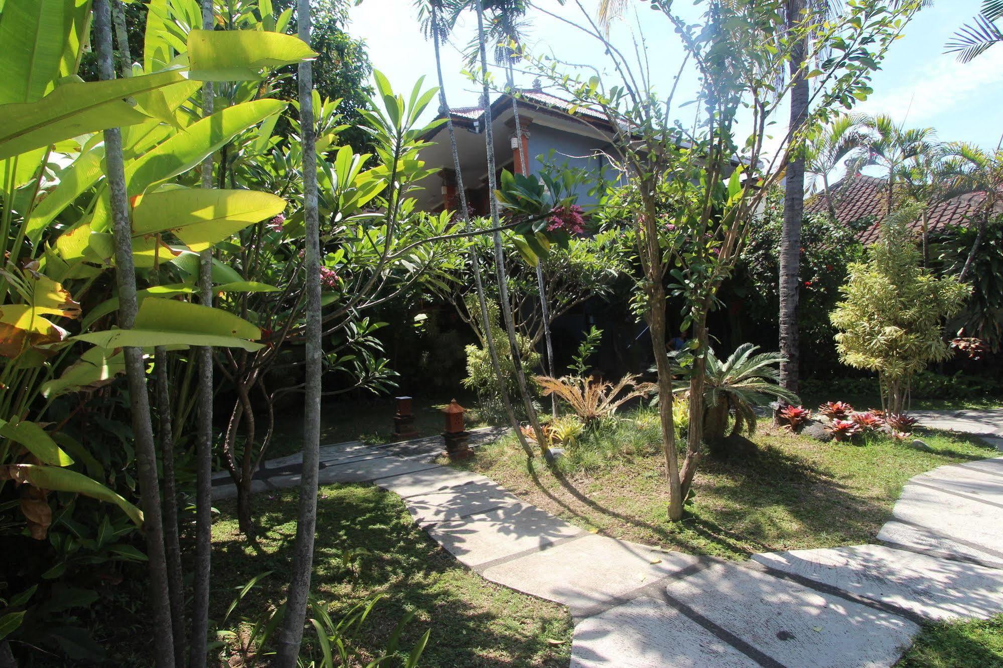 Ramayana Hotel Sanur Exterior foto